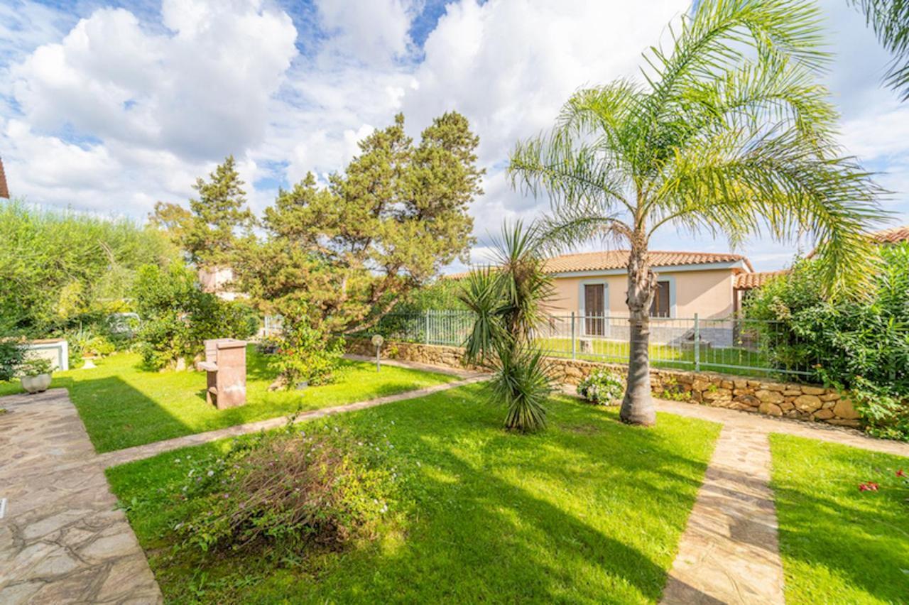 Iss Travel, Villa Fiorita - 800 M From La Cinta Beach San Teodoro  Exterior foto